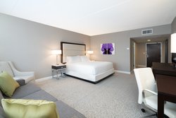  - Holiday Inn Wilmington