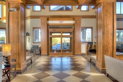  - Holiday Inn Express Downtown Spokane - I-90, Exit 281