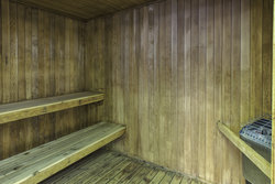  - Holiday Inn & Suites Bolingbrook - I-55, Exit 267