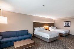  - Holiday Inn Express Camarillo