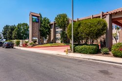  - Holiday Inn Express Camarillo