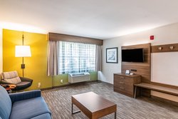  - Holiday Inn Express Camarillo