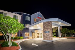  - Fairfield Inn & Suites by Marriott Fredericksburg - I-95, Exit 126