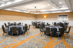  - Crowne Plaza Resort Asheville - I-26 & I-240, Exit 3B