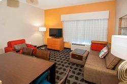  - TownePlace Suites by Marriott Gonzales - I-10, Exit 177