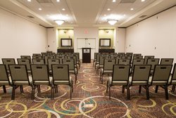  - Holiday Inn & Suites Airport Bloomington