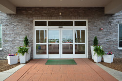  - Holiday Inn & Suites Airport Bloomington