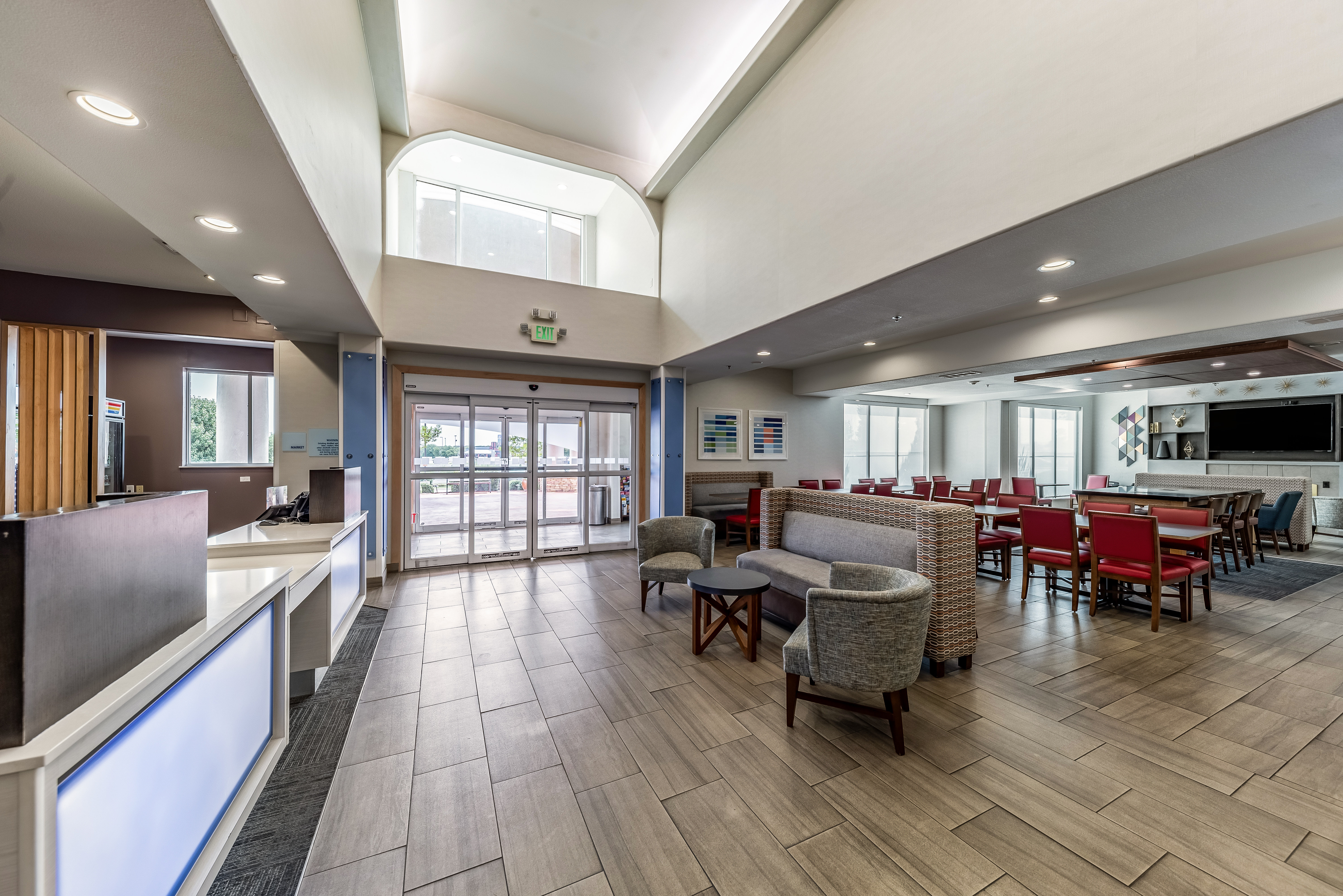 HOLIDAY INN EXP STES FOSSIL CREEK B, photo 4