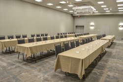  - Holiday Inn Fargo - I-29, Exit 64