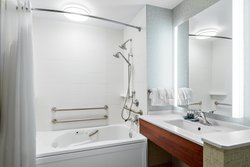  - Holiday Inn Express & Suites Ontario