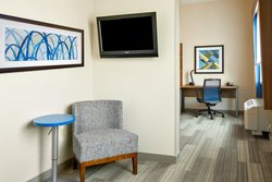  - Holiday Inn Express & Suites Ontario