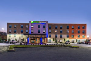 fort worth suites inn express holiday west