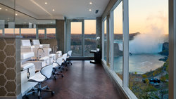  - Crowne Plaza Hotel Niagara Falls