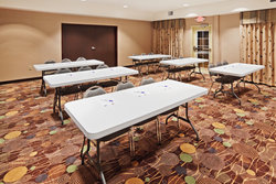  - Holiday Inn Express & Suites Okmulgee