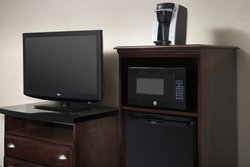  - Holiday Inn Express & Suites Chambersburg - I-81, Exit 14
