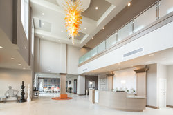  - Holiday Inn Express & Suites Davenport - I-74, Exit 2