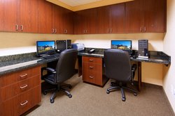  - Holiday Inn Express & Suites Northwest Fresno