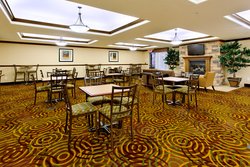  - Holiday Inn Express & Suites Northwest Fresno