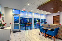  - Holiday Inn Express & Suites Reedsville