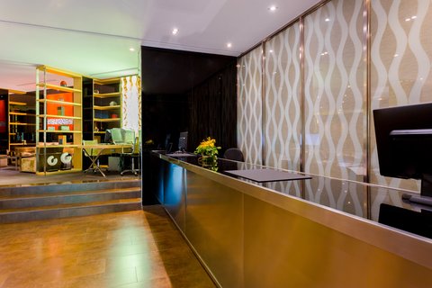 Hotel Monte Real Recepci NEXTRAHQ