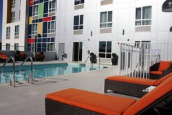  - Holiday Inn Express & Suites North Hollywood
