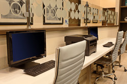  - Holiday Inn Express & Suites North Hollywood