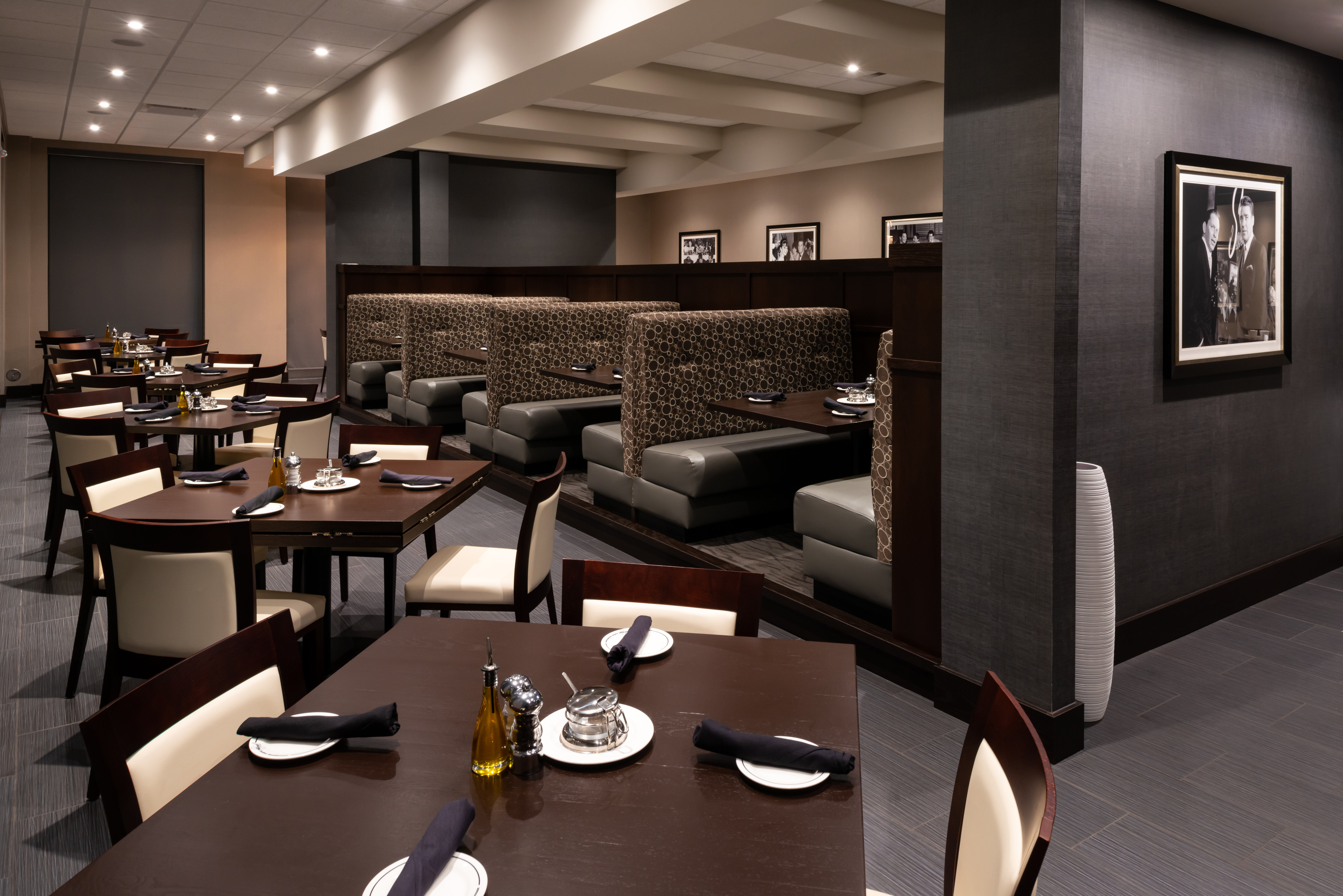 Plenty of seating that will perfectly accompany your meal. 