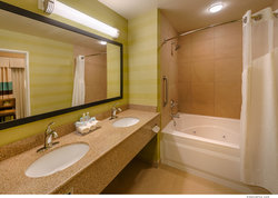  - Holiday Inn Express & Suites Red Bluff - I-5, Exit 650