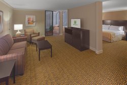  - Holiday Inn Executive Center Columbia - I-70, Exit 124