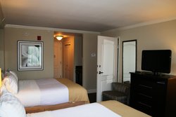  - Holiday Inn North Macon - I-75, Exit 169