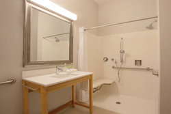  - Holiday Inn Express & Suites Davis - I-80, Exit 72