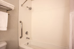  - Holiday Inn Express & Suites Davis - I-80, Exit 72