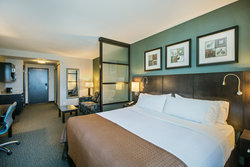  - Holiday Inn & Suites Downtown Saskatoon