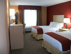  - Holiday Inn Express Cortland - I-81, Exit 11