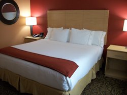  - Holiday Inn Express Cortland - I-81, Exit 11