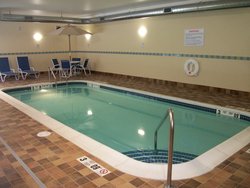  - Holiday Inn Express Cortland - I-81, Exit 11