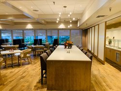  - Crowne Plaza Hotel Union City - I-880, Exit 23