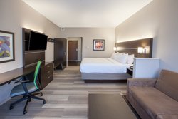  - Holiday Inn Express & Suites Northeast Noblesville