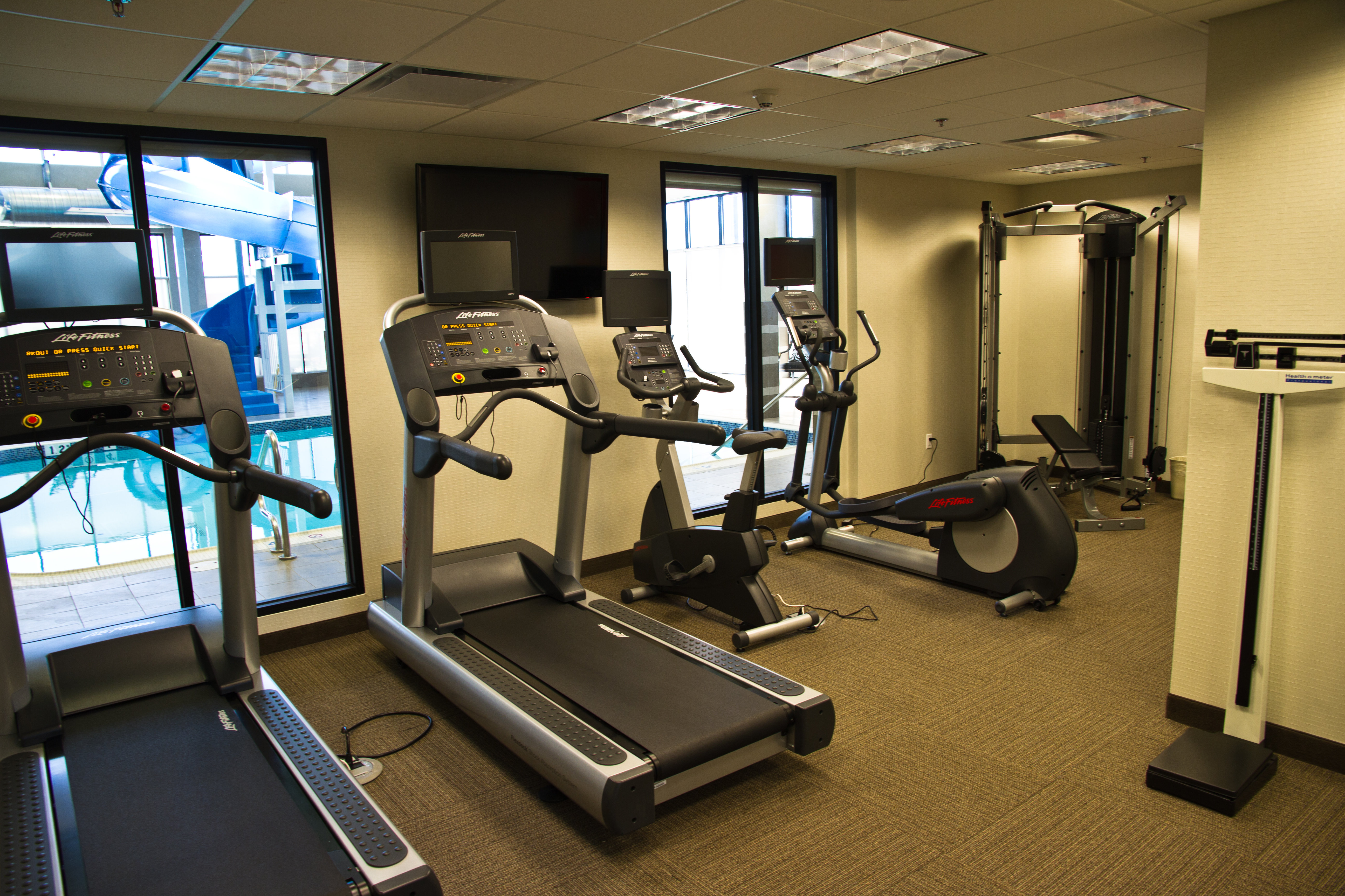 Holiday Inn & Suites Red Deer South Fitness Center