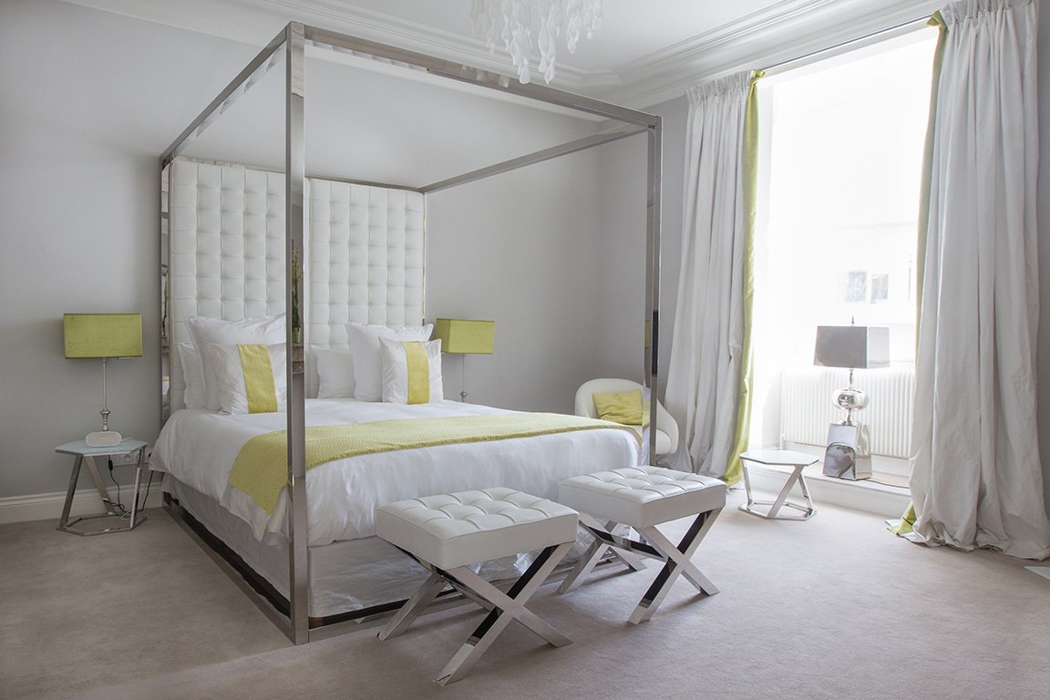 Clarance Hotel-guestroom-Junior Suite.jpg
