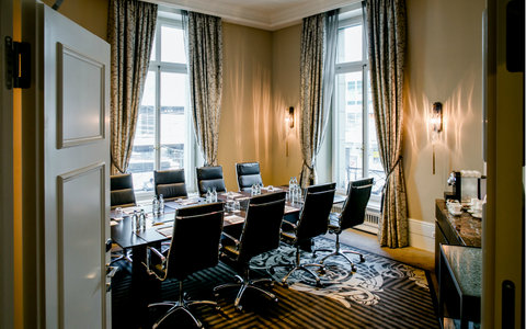 HOTEL SCHWEIZERHOF BERN - Photo 65