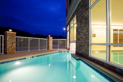  - Holiday Inn Express & Suites Asheville - I-240, Exit 6