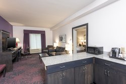  - Holiday Inn Express & Suites Polaris Columbus - I-71, Exit 121