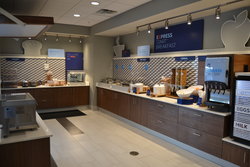  - Holiday Inn Express & Suites Goodlettsville - I-65, Exit 97