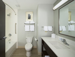  - Holiday Inn Express & Suites Downtown Oklahoma City - I-235, Exits 1D & 1F