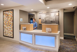  - Holiday Inn Express Warrenton