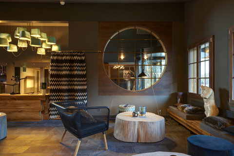 HUUS GSTAAD HOTEL - Photo 2