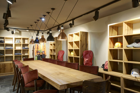 HUUS GSTAAD HOTEL - Photo 11