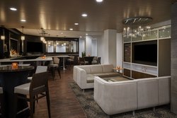  - Holiday Inn Southwest Alexandria - I-95 & I-495, Exit 176B