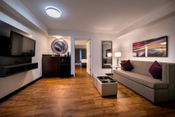  - Holiday Inn & Suites Beaumont Plaza - I-10, Exit 848